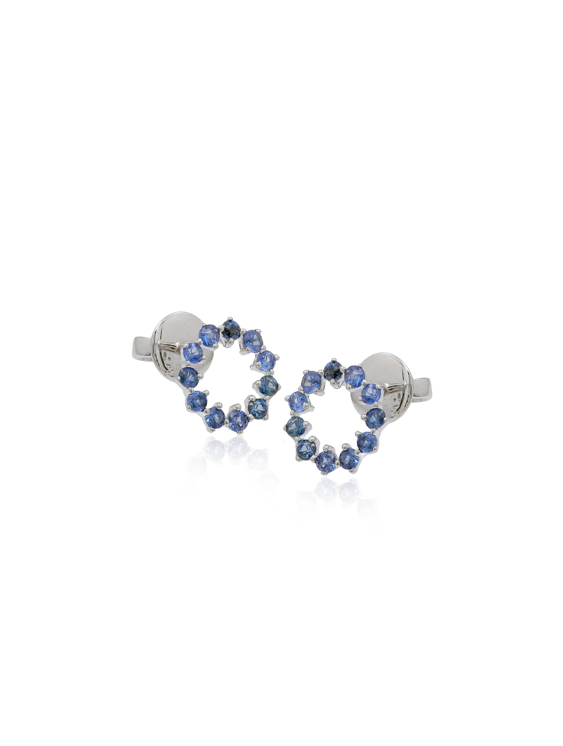 18KT White Gold Pair Of Earrings with Blue Sapphire